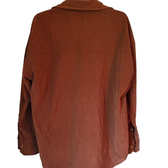 Women’s corduroy Button down Boyfriend Shirt - Picture 3 of 5